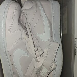 Nike Women's Athletic Shoes in Light Pink and White
